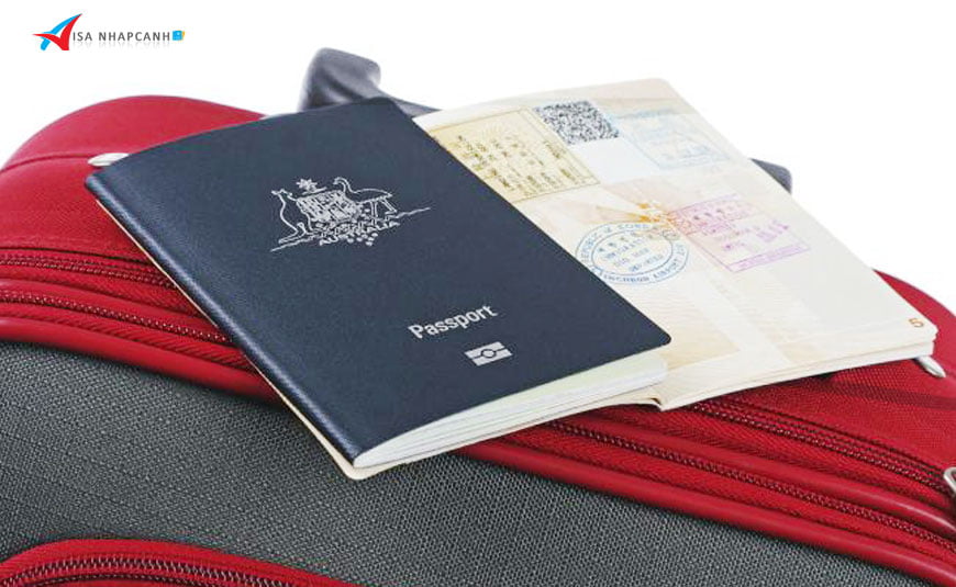 Hộ chiếu hết hạn nhưng visa Việt Nam còn hạn, xử lý như thế nào?