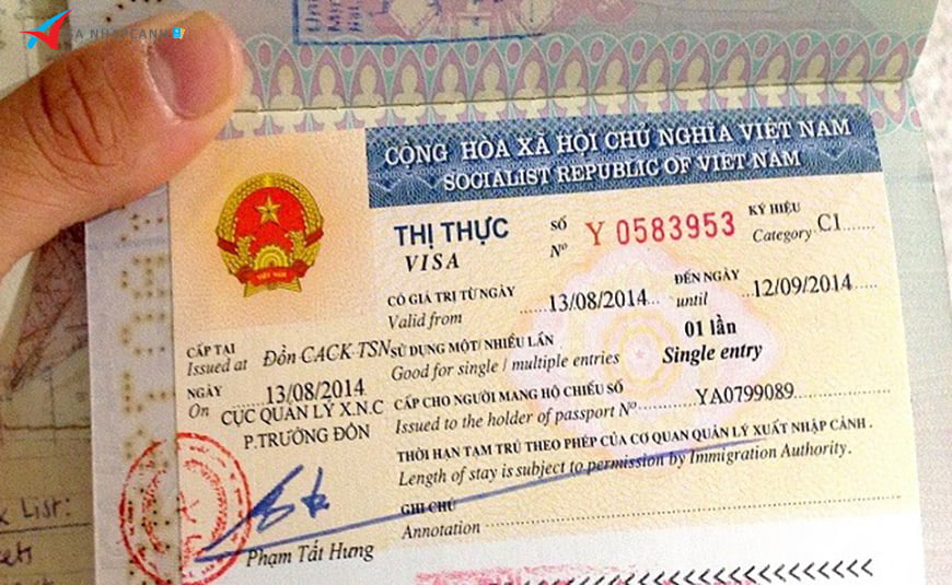 Phân biệt giữa Thị thực và Thẻ tạm trú Việt Nam cho người nước ngoài 2