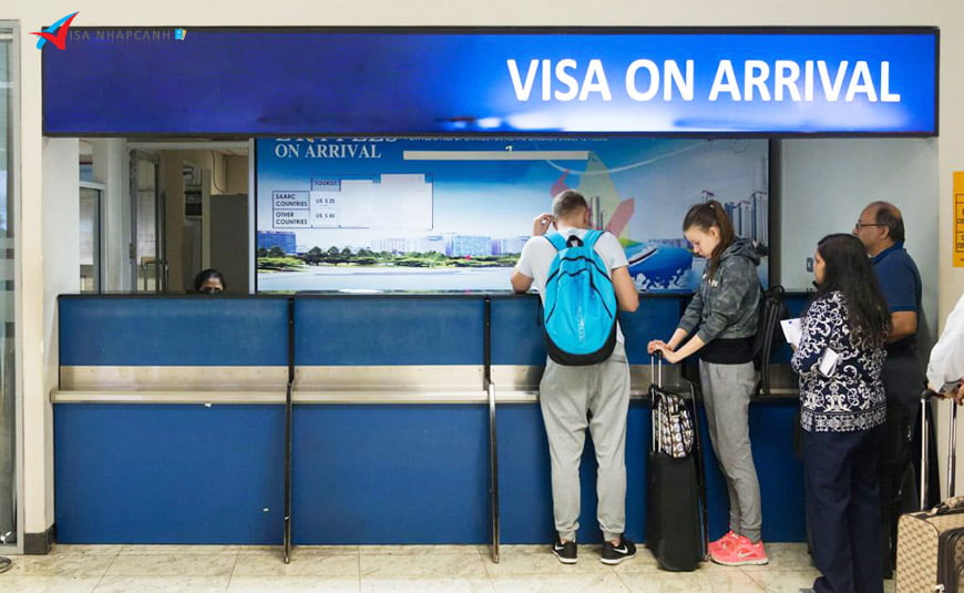 Visa On Arrival là gì