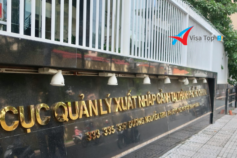 Gia hạn visa Việt Nam cho người nước ngoài tại Cục quản lý xuất nhập cảnh