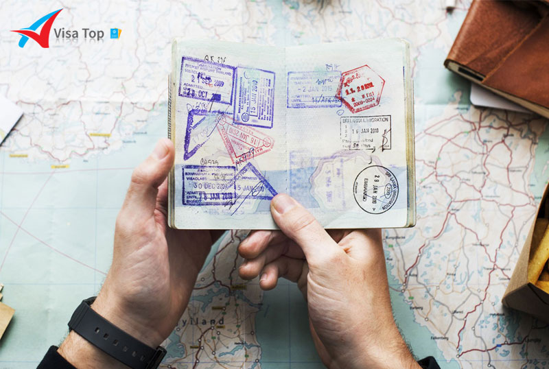 Gia hạn miễn thị thực 5 năm cho người nước ngoài