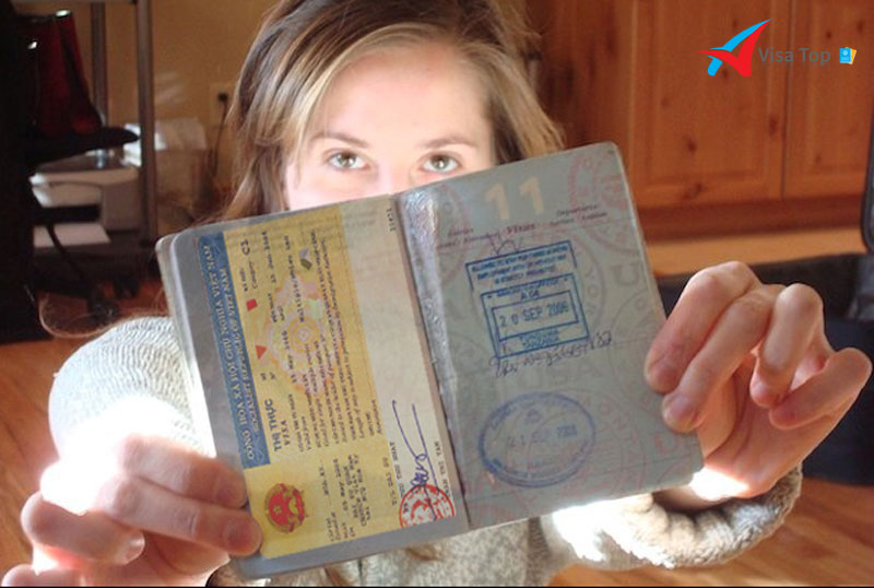 Chuyển đổi visa du lịch sang visa làm việc cho người nước ngoài 3