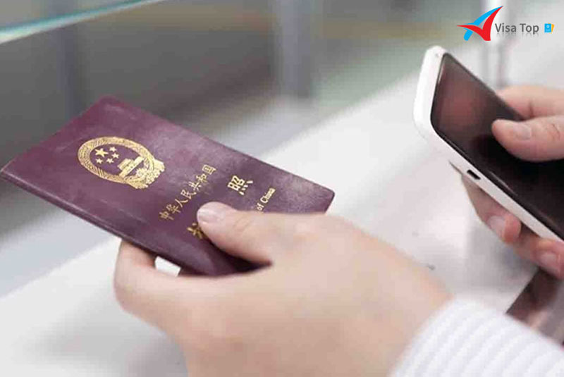 Người Trung Quốc phải xin visa du lịch Việt Nam từ nước thứ ba đúng không? 1