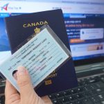 Trả thẻ tạm trú cho người nước ngoài