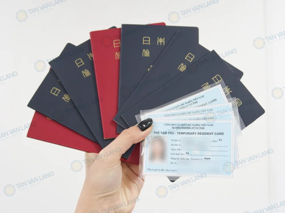 Thủ tục xin thẻ tạm trú thăm thân cho người nước ngoài 2025